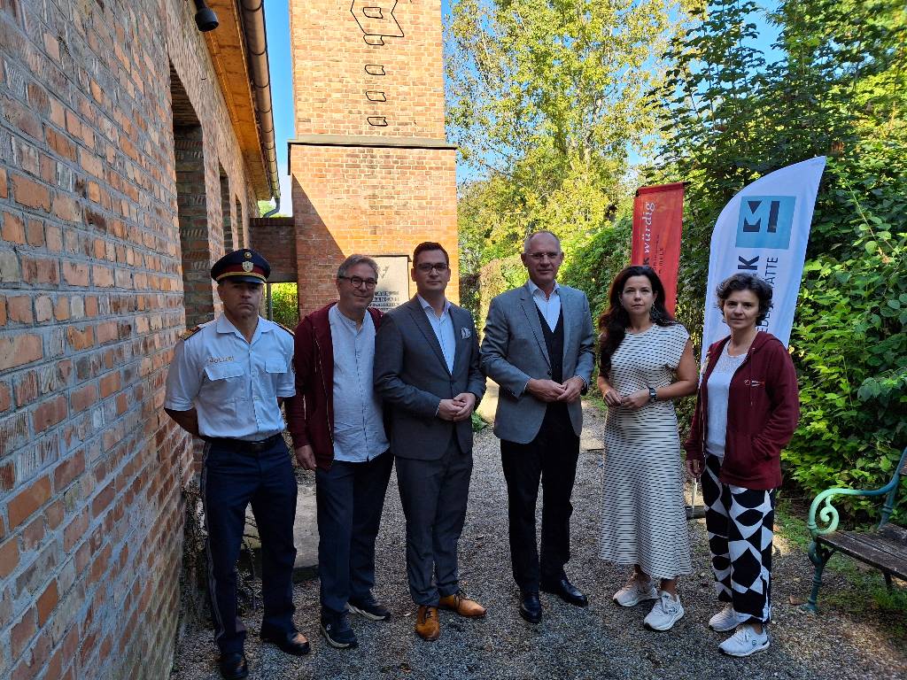 12h-Konzert wider Gewalt und Vergessen in Melk