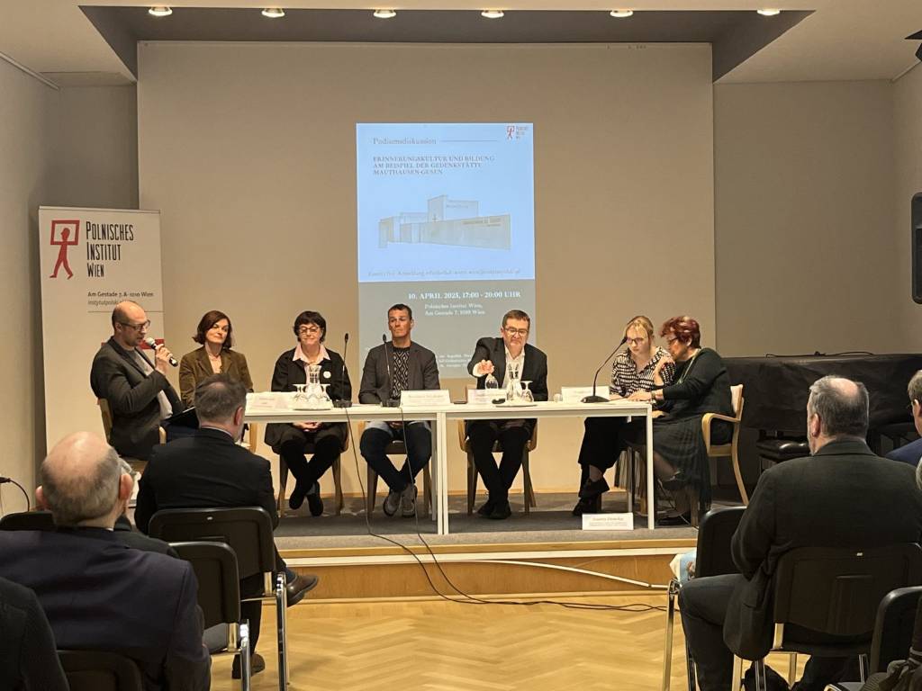 Podiumsdiskussion des Polnischen Instituts