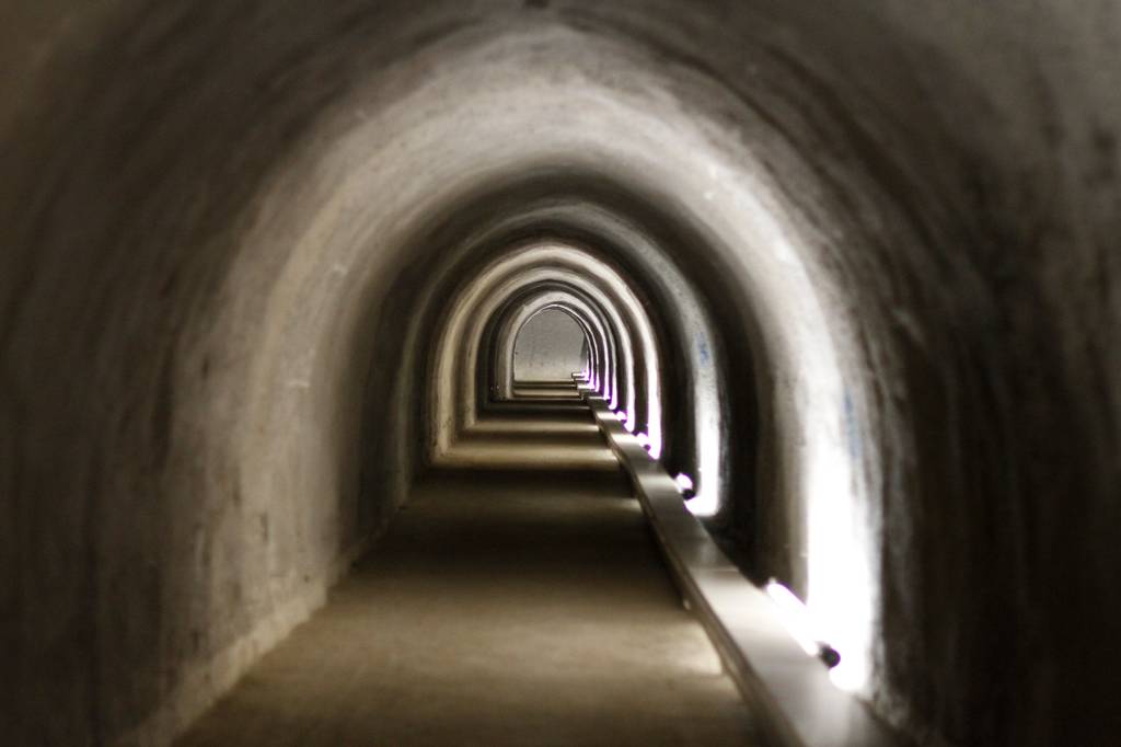 Tunnel system 