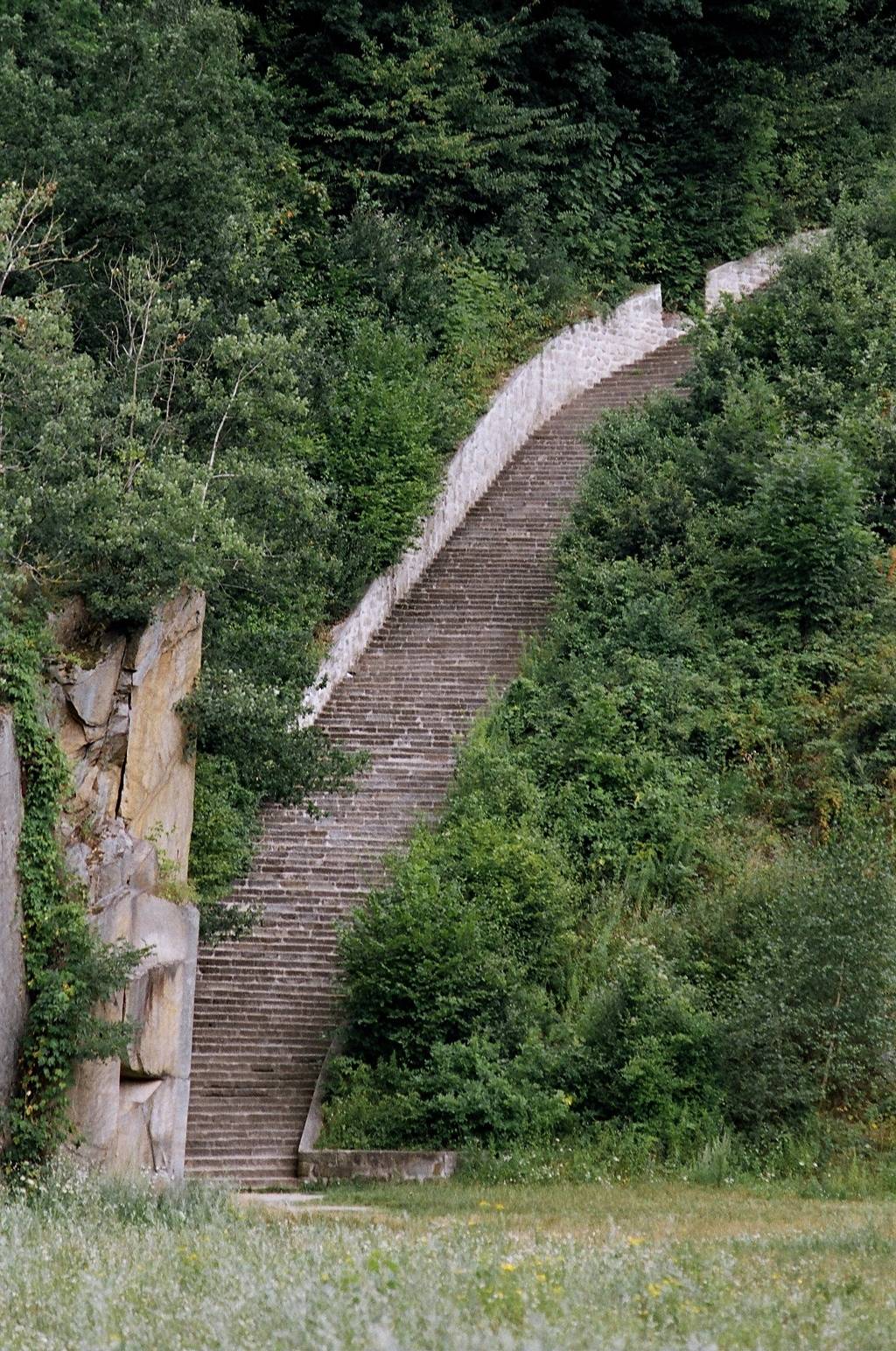 Steinbruchstiege („Todesstiege“) an der KZ-Gedenkstätte Mauthausen nicht begehbar