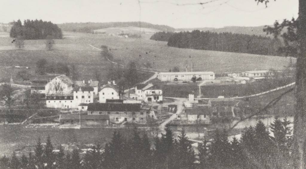 Moritz Grote: Wasser. Rüstung. Zwangsarbeit. Die KZ-Außenlager Passau I und II, Mauthausen-Studien, Band 21
