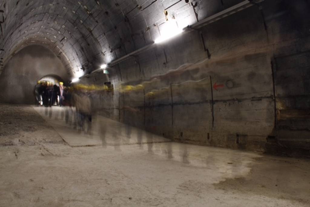 The Federal Monuments Office examines the Building Development around the NS Tunnel System