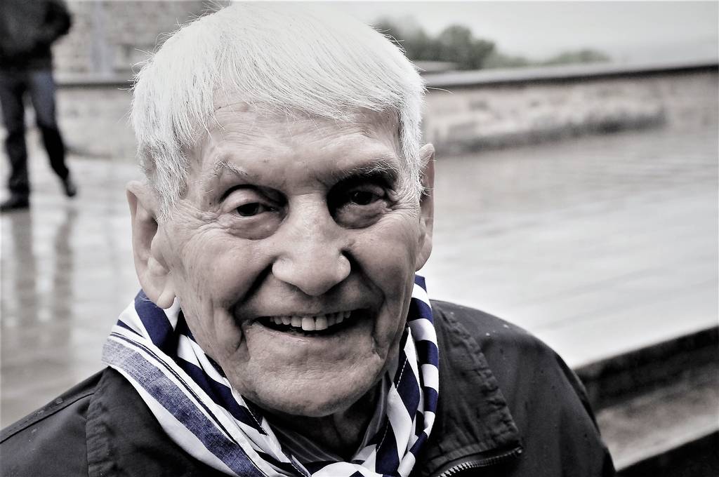 In Memoriam Stanislaw Leszczynski