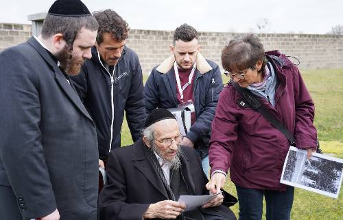 Überlebender Joseph Friedman zu Besuch an den Gedenkstätten Mauthausen und Gusen