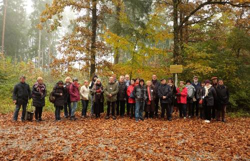 Besuch der Amicale de Mauthausen in Gunskirchen und Schloss Hartheim