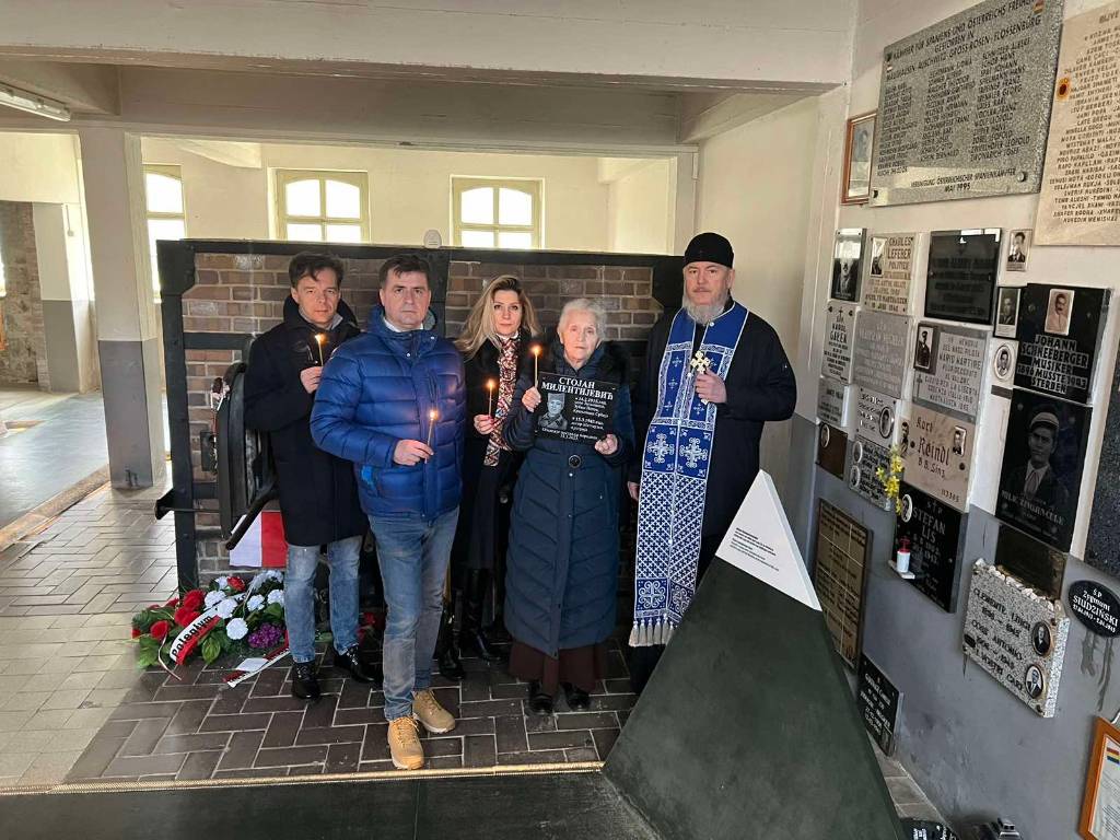Familie von Mauthausen-Opfer Stojan Milentijević besucht Gedenkstätte